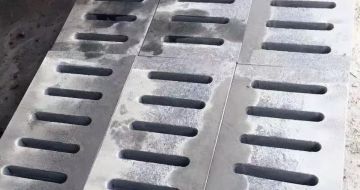 泸州 芝麻灰石材沟盖板