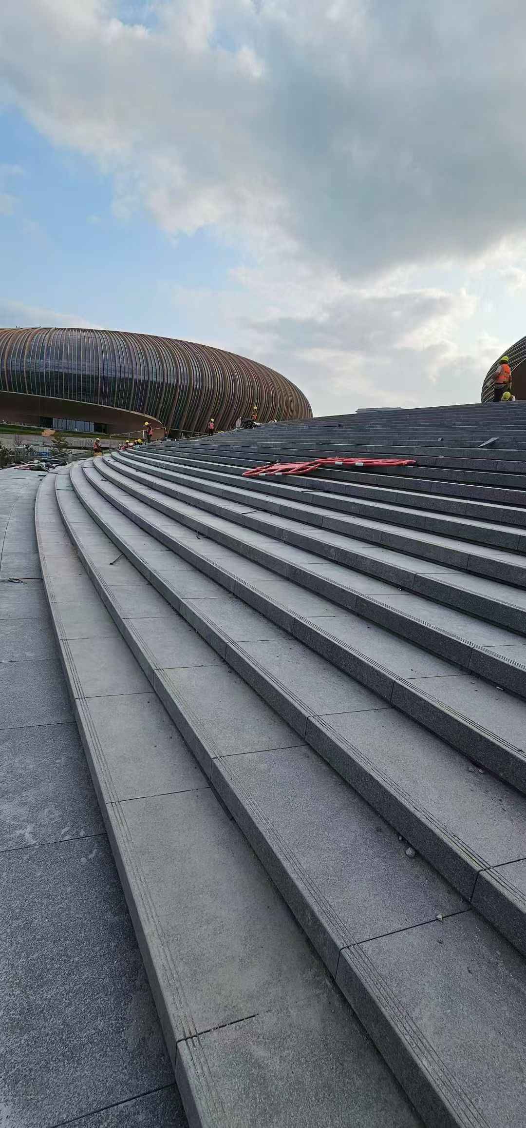 泸州 弧形整石台阶铺装效果图