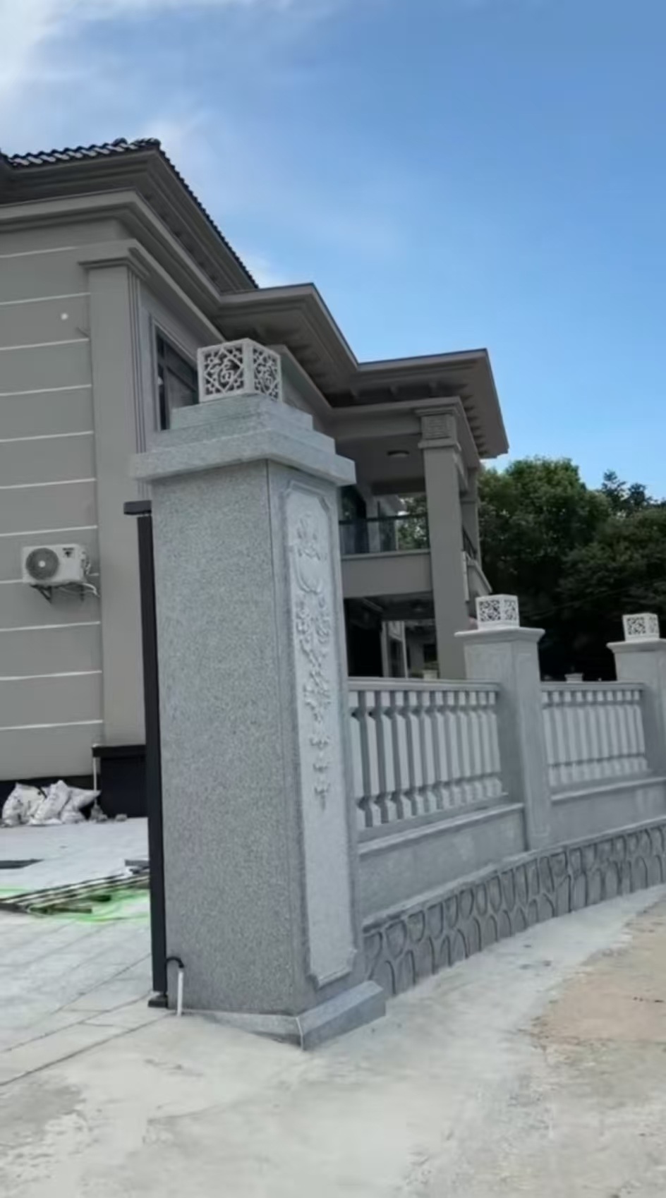 泸州 芝麻白别墅围墙栏杆，私人订制