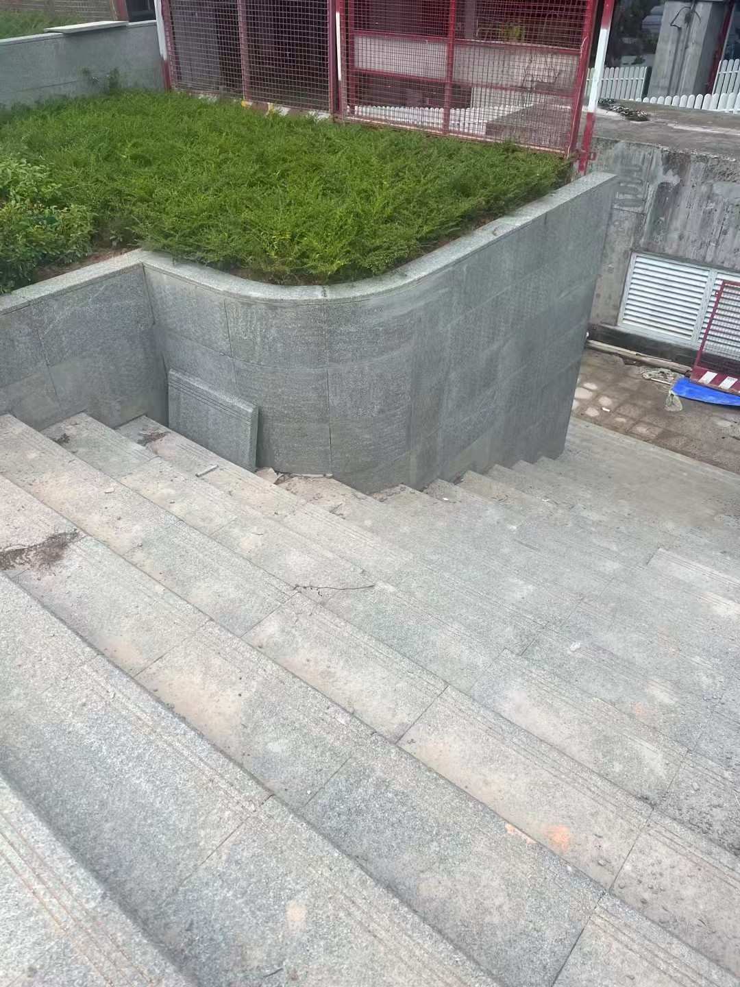 泸州 芝麻黑火烧面铺装案例
