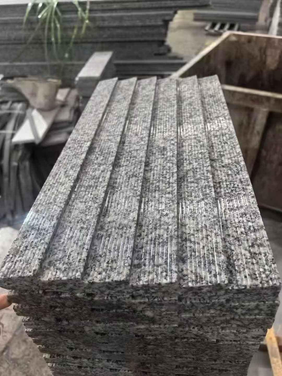 泸州 狼牙石