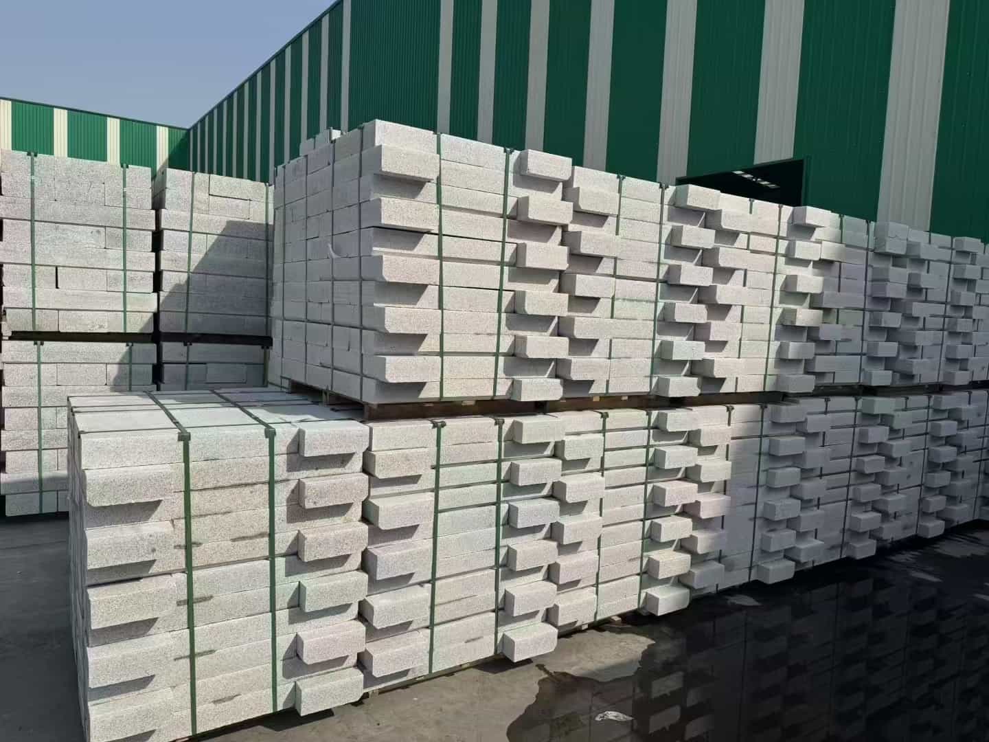 泸州芝麻白路沿石